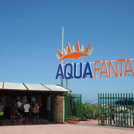 Aquafantasy * Isola Rossa (Sassari)